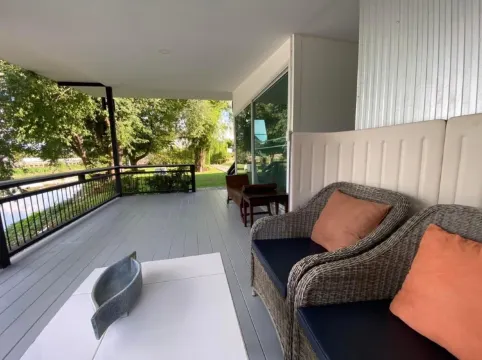 บ้านโมเดิ้นติดริมแม่น้ำ 1