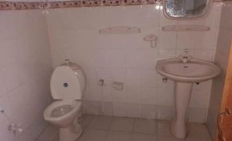 Hotel Kehkashan