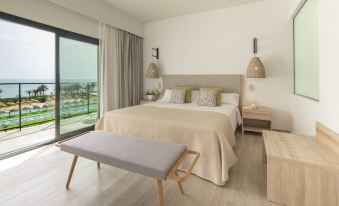 Cabogata Beach Hotel