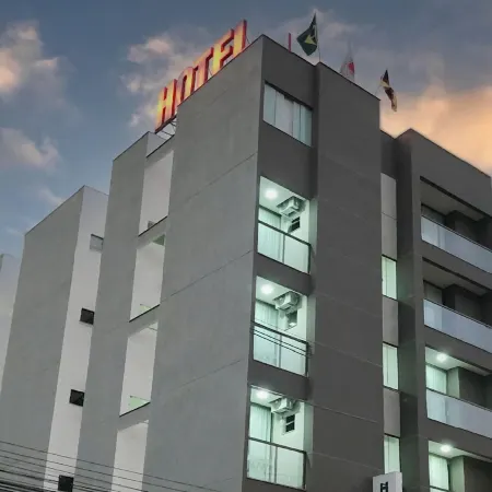 Hotel Esmeralda Verde