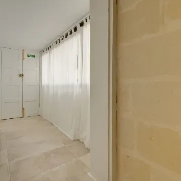Stylish 2Br Apartment in Valletta