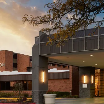 Sheraton Grand Rapids Airport Hotel