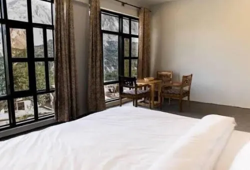 Caravanserai Hunza Hotels in Garelt