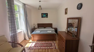 GreenHill - Your Guesthouse in Ubisa Hotels in Zeda Sazano