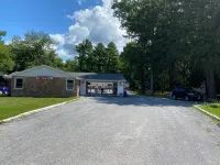 Three Island Motel Hotels in Trent Lakes
