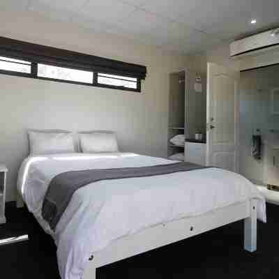 SleepOver Upington Rooms