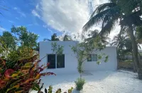 Casa Colibrí El Cuyo Hotels in El Cuyo