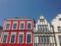 Som-Home Hotel a Peronne