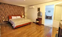 White Swan Apartment Hotels in Phước Tiến