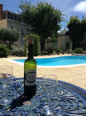 La Villa Celine Hotels in Saint-Laurent-de-la-Cabrerisse