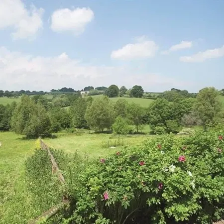 Host Stay Tregaer Mill Barn
