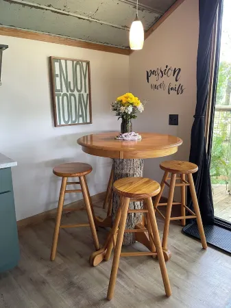 Treebreeze: A whimsical TREEHOUSE experience