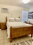Cozy, clean and lovely 1 bedroom apartment with full  kitchen. Pet friendly!