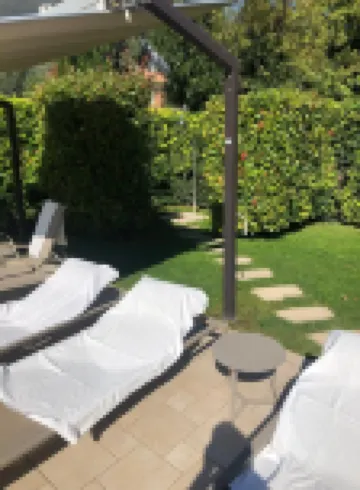 "Lake House" Charming Villa just 50 meters from the lake and sandy beach