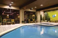 DoubleTree by Hilton Durango - Pool