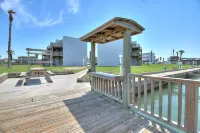 Coastal Sunsets and Community Pool - Spacious Tranquil Escape