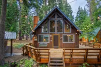 Inviting modern cabin in Sunnyside, walk to lake and access to Tahoe Park HOA.