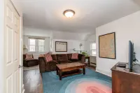 Cozy Workspace and Public Pool - Charming Vermont Retreat Hotels in Winooski