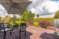 Charming Retreat with Private Patio and Spacious Living - Serene Escape Hotels in Washington Township