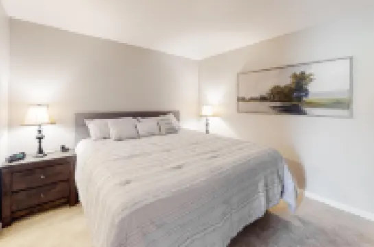 Golf-view condo with patio, central AC, pool, tennis & golf on-site