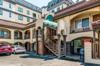 Rodeway Inn Regalodge Hotels in Glendale