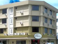 D' Borneo Hotel Hotels near INNISFREE Suria Sabah