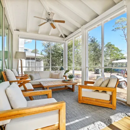 Magnolia Cottages - Georgia Peach at the Beach