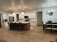 NEW BUILD Spacious 4-bedroom house with great location- sleeps 10 Hotels in Thatcher