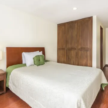 Hotel Portofino Hotels near Virgilio Barco Library