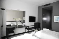 Brianteo Hotel and Restaurant Hotels near TiAmo Caffe