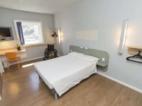 Ibis Budget Blumenau Hotels in Blumenau