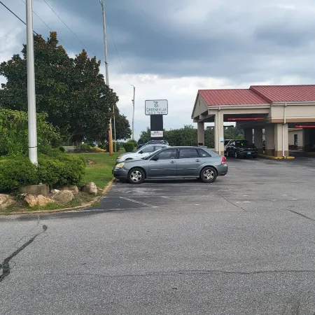 Greeneville Inn and Suites