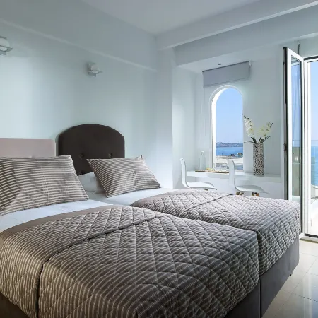 Coral Hotel
