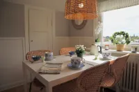 Pensionat Prinshöjden - Home Hotels in Katrineholm