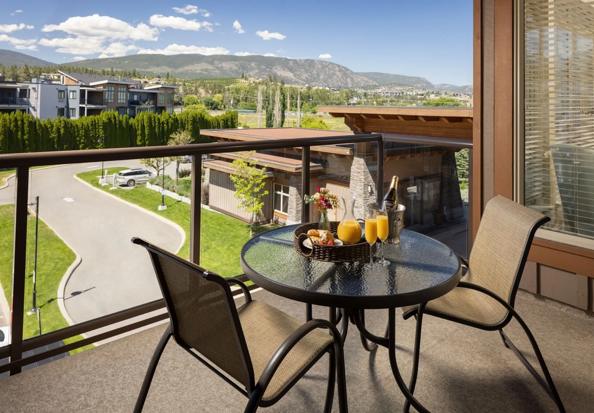 The Cove Lakeside Resort Zimmer Photos