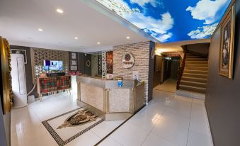 Evin Suit Hotel
