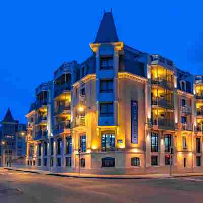 Hôtel Le Nouveau Monde Hotel Exterior