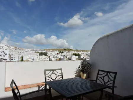 Hotel la Fonda del Califa