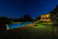 Villa dei Salici Con Piscina by Wonderful Italy - Pools