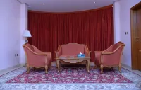 Al Madina Suites Doha