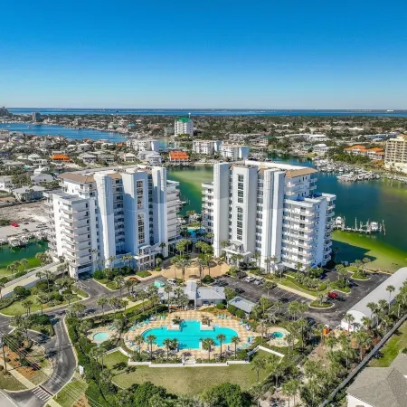 Harbor Landing 203B - Spacious Condo with Views of the Harbor and Gulf