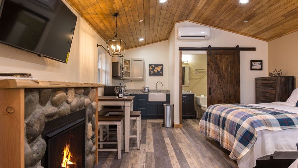 Woodland Inns