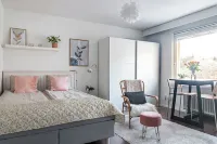 Cozy Studio Near Lahti Center and Isku-Arena with Free Parking Hotels in 