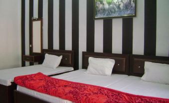 Maa Ganga Guest House
