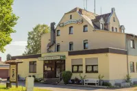 Hotel Waldschloss Hotels in Weilrod