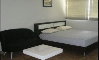 Room in BB - Thailand Taxiapartment Hostel, Air Conditioning and Free Wifi