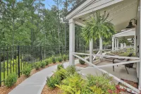 The Cottages at Laurel Brooke Hotels in Peachtree City