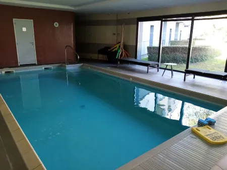 Domitys le Château des Plans Отели в г. Дё-Севр