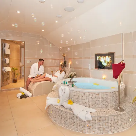 Windermere Boutique Hotel Spa Suites & Hot Tubs