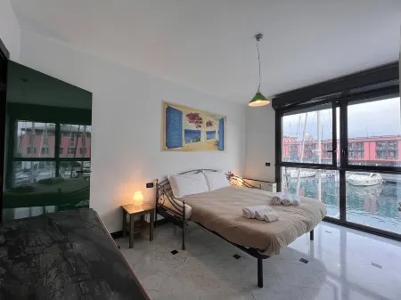 Joivy Oreste s Apartment